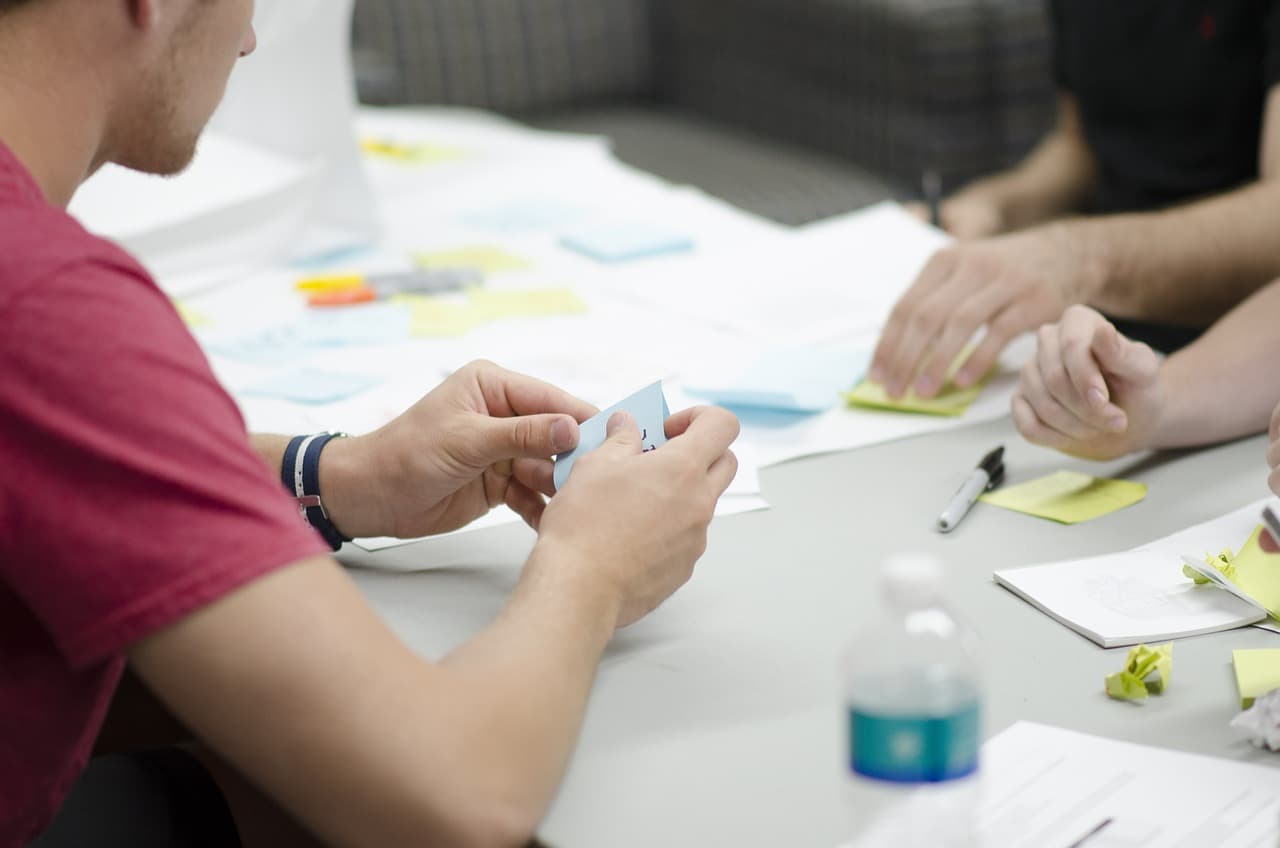 startup, start-up, people, silicon valley, teamwork, business, team, office, group, meeting, corporate, conference, businessman, company, men, partnership, table, technology, casual, successful, seminar, colleagues, working, planning, network, strategy, cooperation, professional, papers